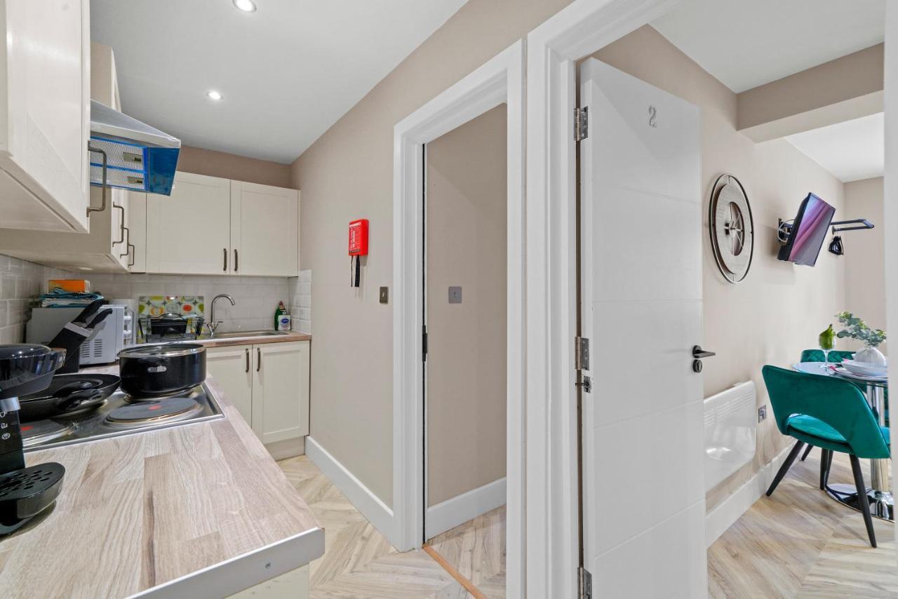 Ferienwohnung Boutique Heathrow Studio'S - Parking - Garden Harmondsworth Exterior foto