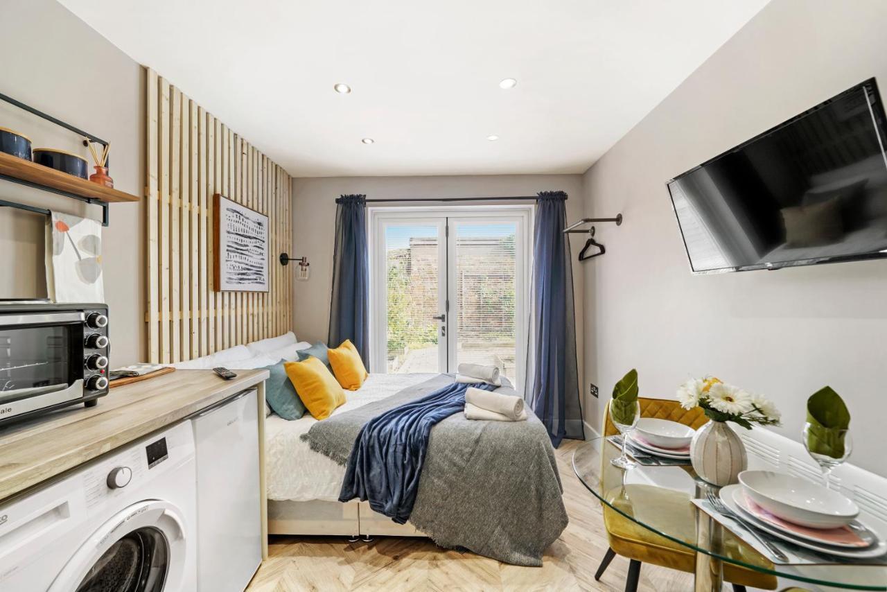 Ferienwohnung Boutique Heathrow Studio'S - Parking - Garden Harmondsworth Exterior foto