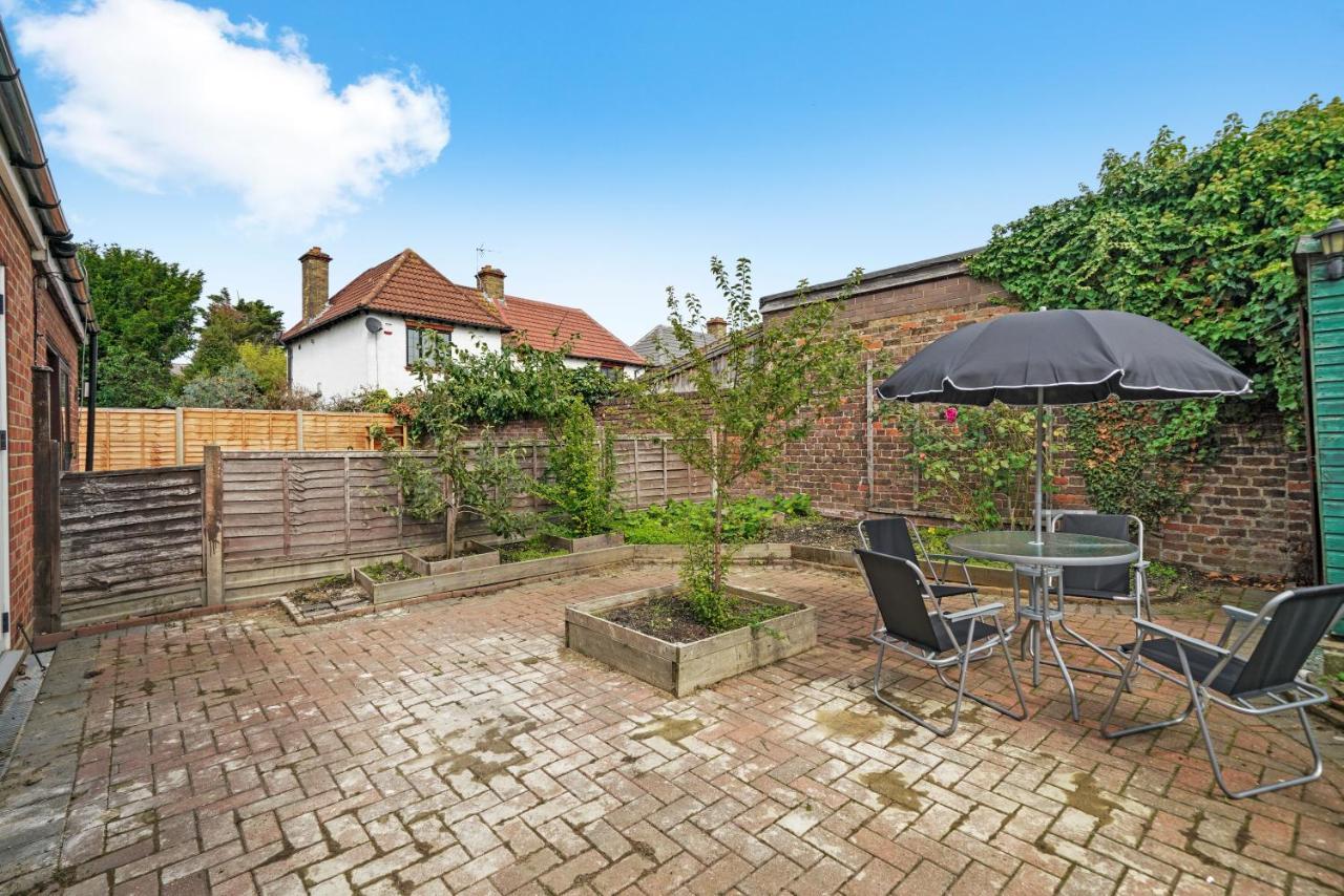 Ferienwohnung Boutique Heathrow Studio'S - Parking - Garden Harmondsworth Exterior foto