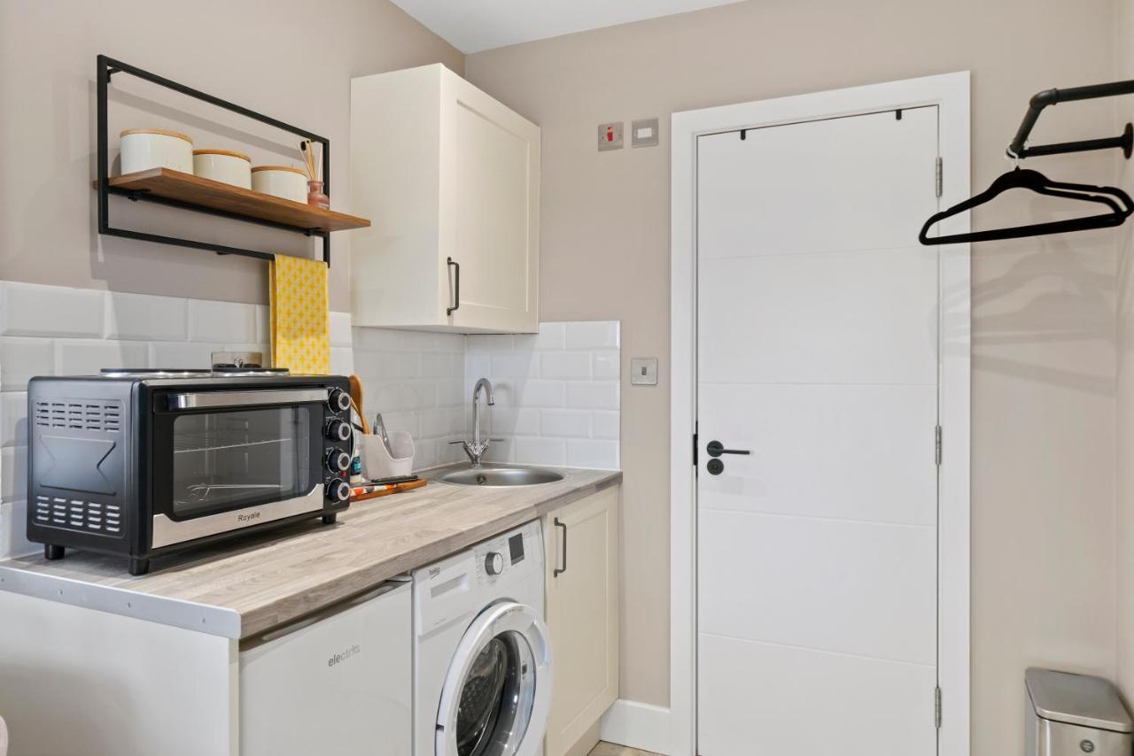 Ferienwohnung Boutique Heathrow Studio'S - Parking - Garden Harmondsworth Exterior foto